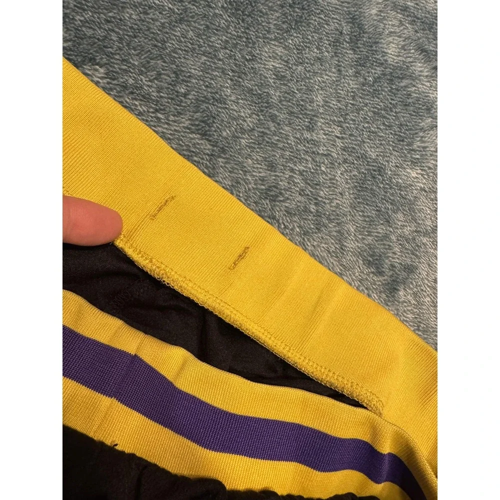 NBA Los Angeles Lakers LeBron James #23 Basketball Shorts XL Black Yellow